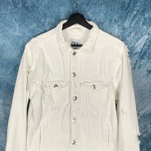 Zara Men’s Size S White Distressed Denim Jacket